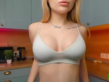 girl Free Live Sex Cams with harrietba_bby