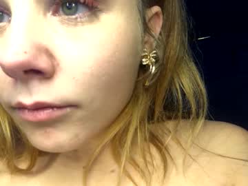 girl Free Live Sex Cams with tinytightpuddles69