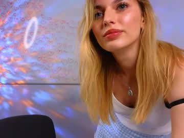 girl Free Live Sex Cams with mattieandrews