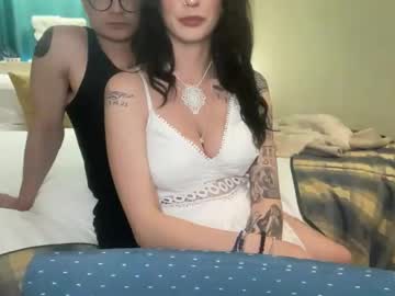 couple Free Live Sex Cams with skylarrrr1