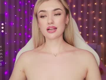 girl Free Live Sex Cams with sandysweetie