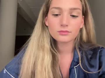 girl Free Live Sex Cams with pinkangelbarbie