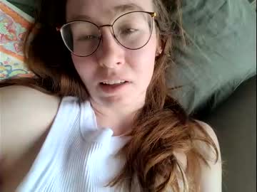 girl Free Live Sex Cams with redheadpartygirl