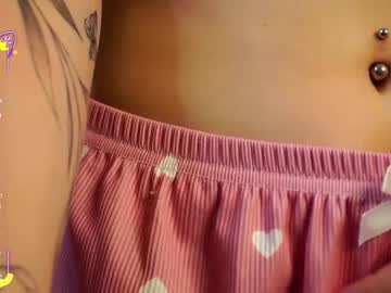 couple Free Live Sex Cams with wildflower_queen