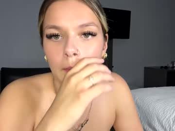 girl Free Live Sex Cams with cutecarlyyx