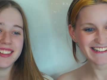 couple Free Live Sex Cams with synnefarmer