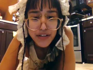 girl Free Live Sex Cams with trashybuni