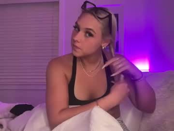 girl Free Live Sex Cams with aubreyhill05