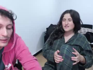 couple Free Live Sex Cams with lolapelos