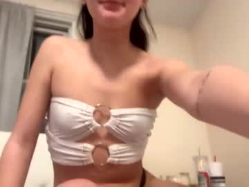 girl Free Live Sex Cams with lilyrora