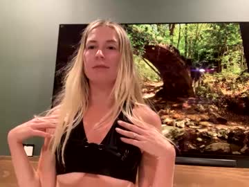 couple Free Live Sex Cams with iluvyoujenny
