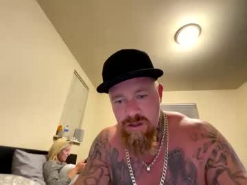 couple Free Live Sex Cams with bakkensfinest
