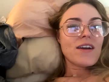 girl Free Live Sex Cams with missypriss23