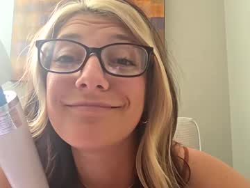 girl Free Live Sex Cams with goddessclaire11