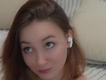girl Free Live Sex Cams with invokersgirl