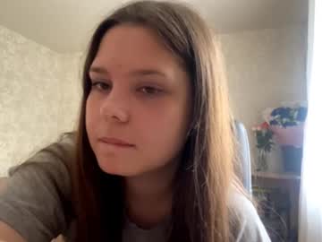 girl Free Live Sex Cams with kitty_shy89
