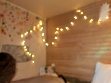 girl Free Live Sex Cams with helgaa_