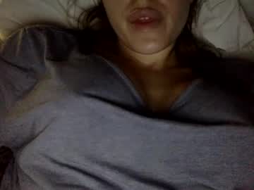 girl Free Live Sex Cams with yourgoddesssandra