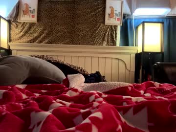 couple Free Live Sex Cams with s3xycoupl